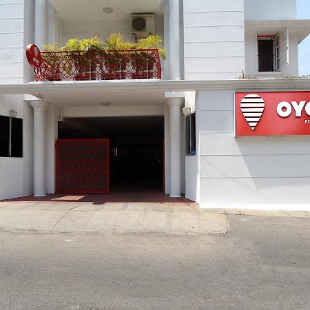 Oyo 2916 Apartment Queens Castle Bangalore Bagian luar foto