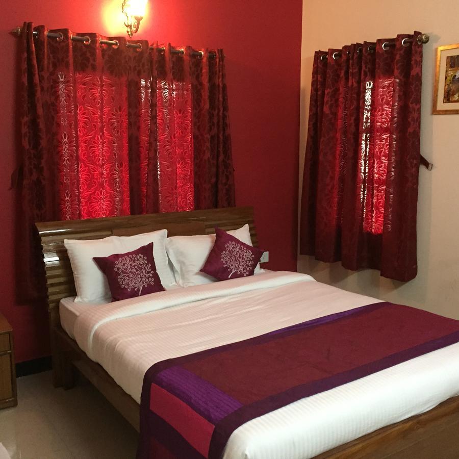 Oyo 2916 Apartment Queens Castle Bangalore Bagian luar foto
