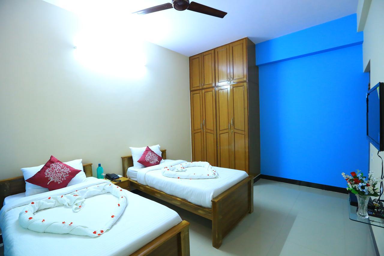 Oyo 2916 Apartment Queens Castle Bangalore Bagian luar foto