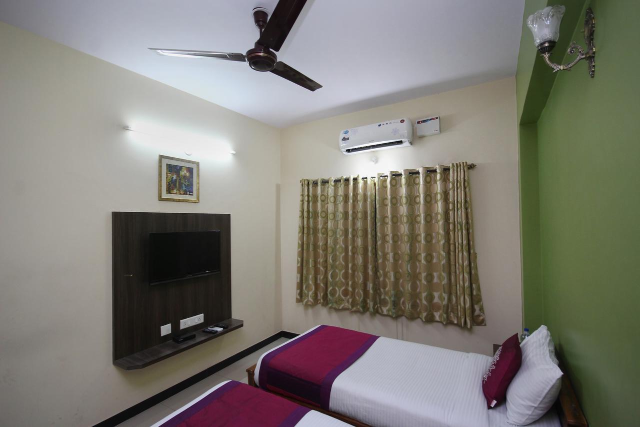 Oyo 2916 Apartment Queens Castle Bangalore Bagian luar foto