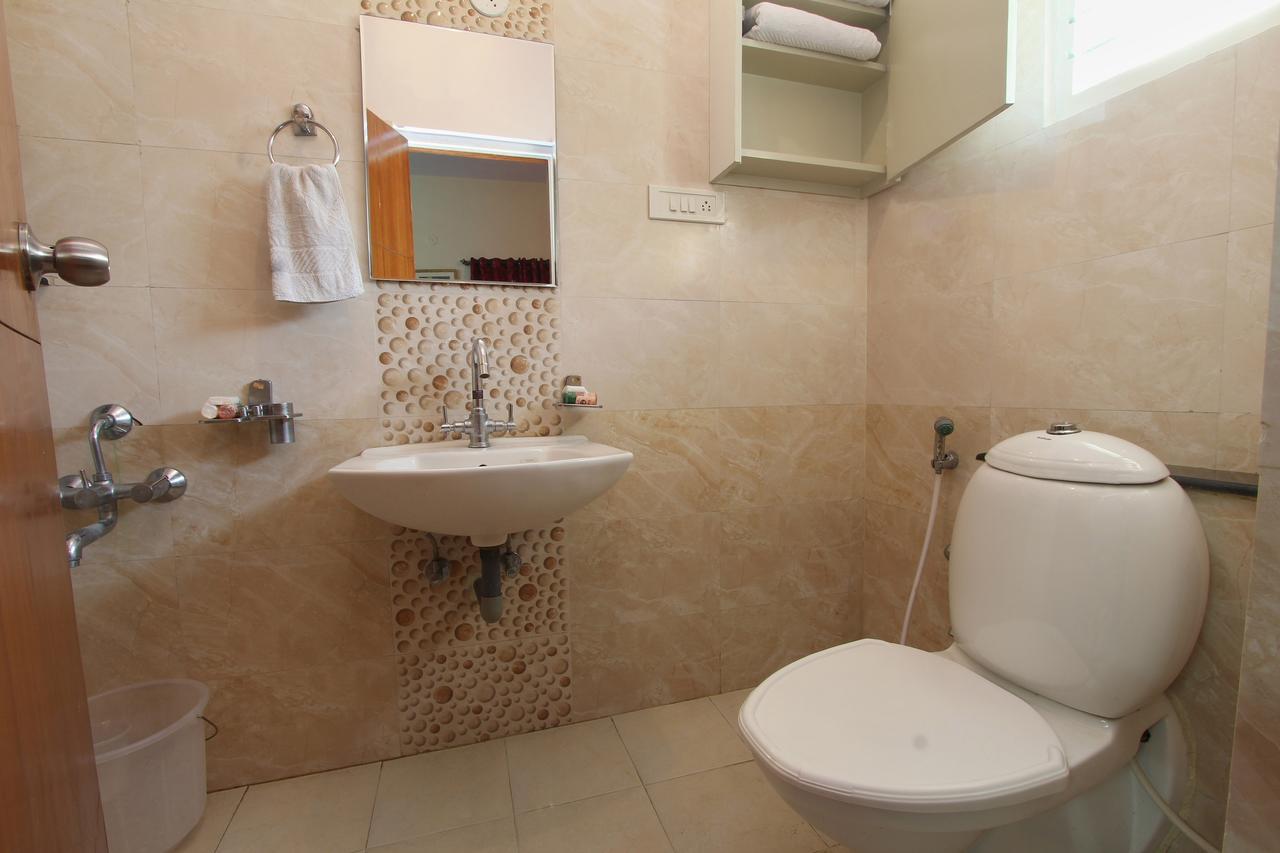 Oyo 2916 Apartment Queens Castle Bangalore Bagian luar foto